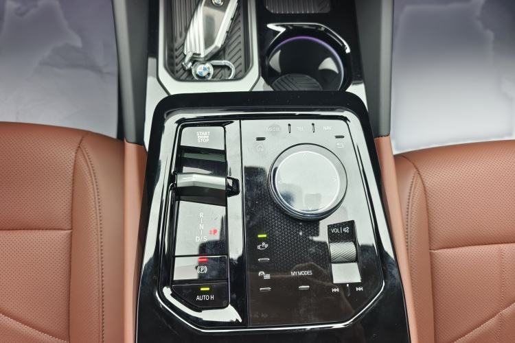 Used BMW 5 Series 2024 530Li Leading Luxury Package Interior 8