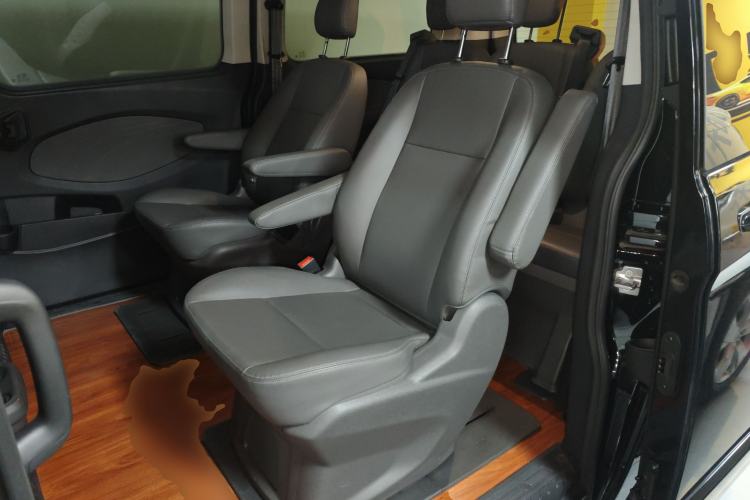 Used Ford Tourneo Custom 2020 Revised Version 2.0T Manual Elite Edition
