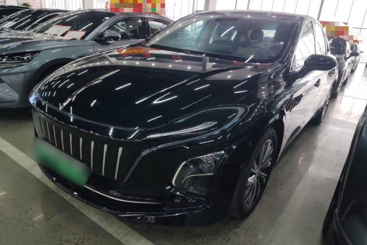 Used Hongqi E-QM5 2022 431 km Charge & Enjoy Edition