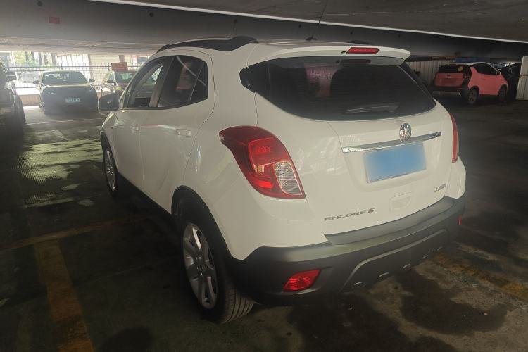Used Buick Encore 2015 1.4T Automatic Two-Wheel Drive Urban Elite Version Exterior 6