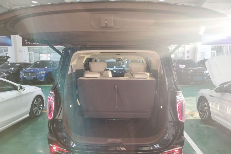 Used Hongqi HQ9 PHEV 2024 2.0T Four-Wheel Drive Business Edition