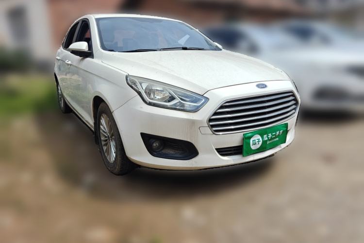 Used Ford Escort 2015 1.5L Manual Comfort Model
