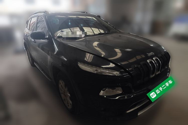 Used Jeep Cherokee 2016 2.4L Professional Smart Version