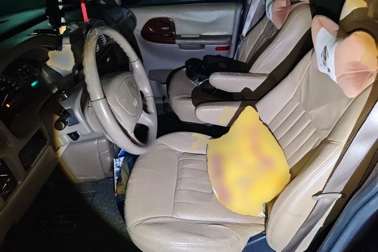 Used Buick GL8 2005 2.5L CT1 Comfort Model Left Front Seat