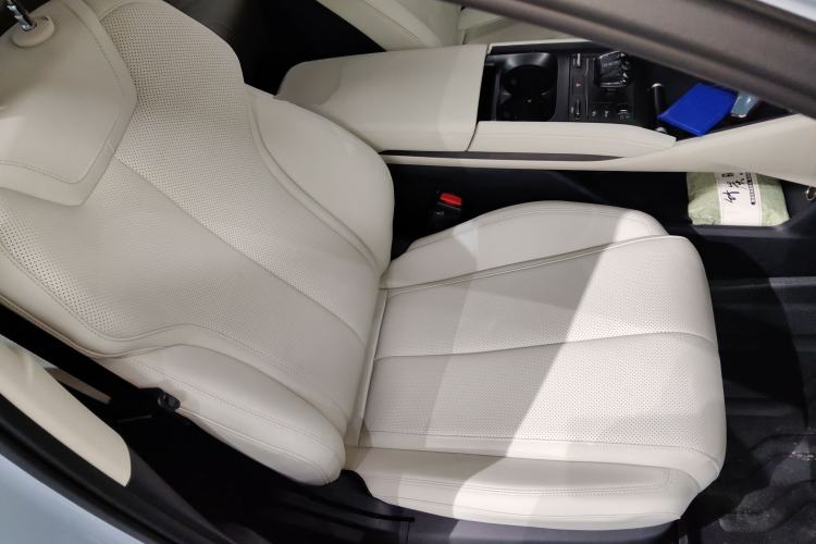 Used BYD Qin L 2024 DM-i 80KM Leading Model
