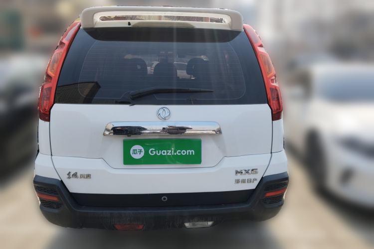 Used Dongfeng Fengdu MX6 2015 2.0L CVT Two-Wheel Drive All-Around Version