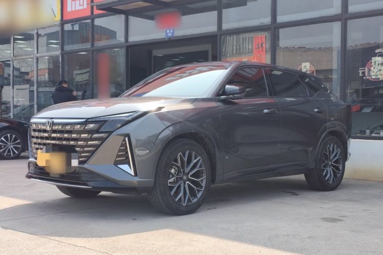 Used Changan UNI-Z 2025 1.5T Luxury Version