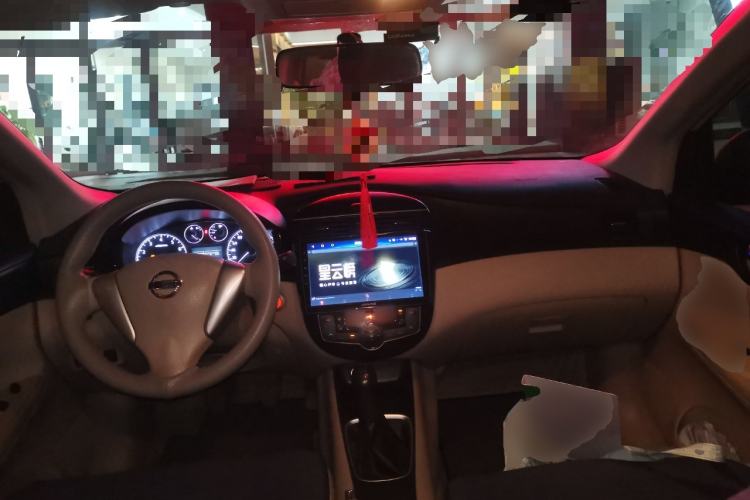 Used Nissan Tiida 2011 1.6L Manual Smart Version