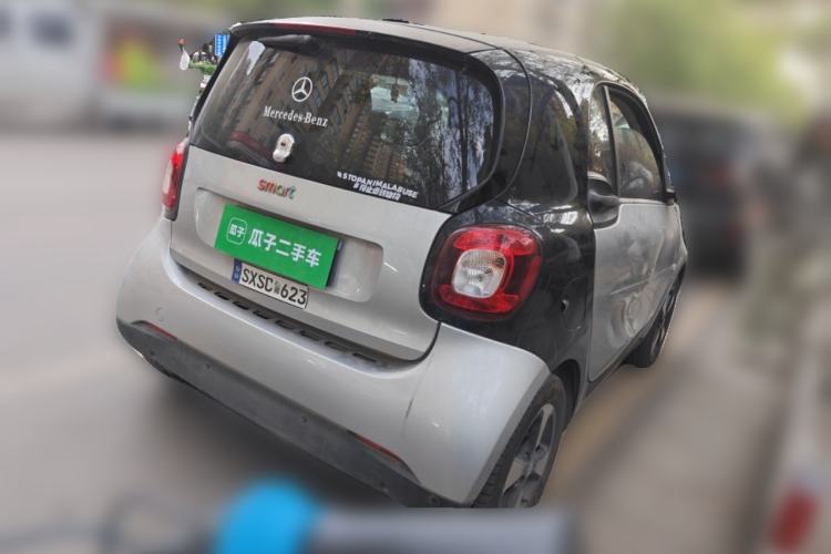 Used smart fortwo 2018 1.0L 52kW Hardtop Passion Edition China V Standard Rear Right 45 Deg