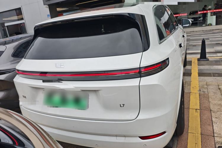 Used Li Auto L7 2025 Max Smart Refresh Edition
