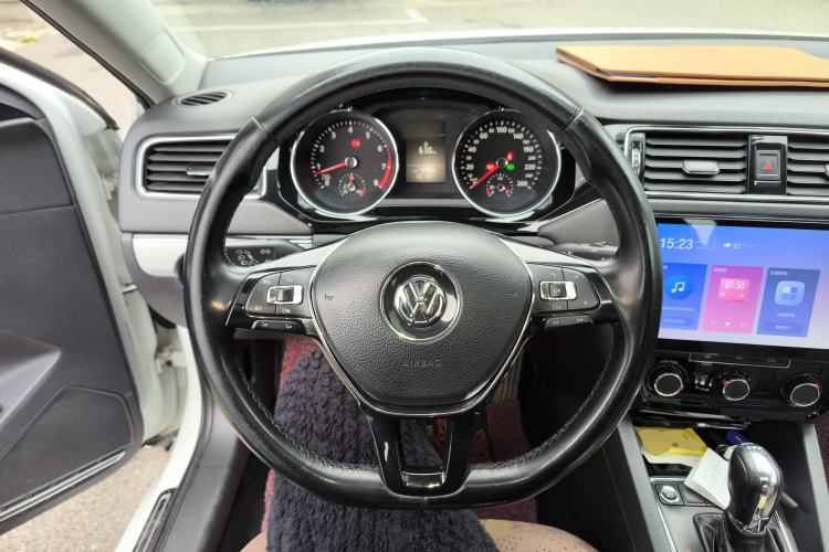 Used Volkswagen Sagitar 2017 230TSI Automatic Comfort Version