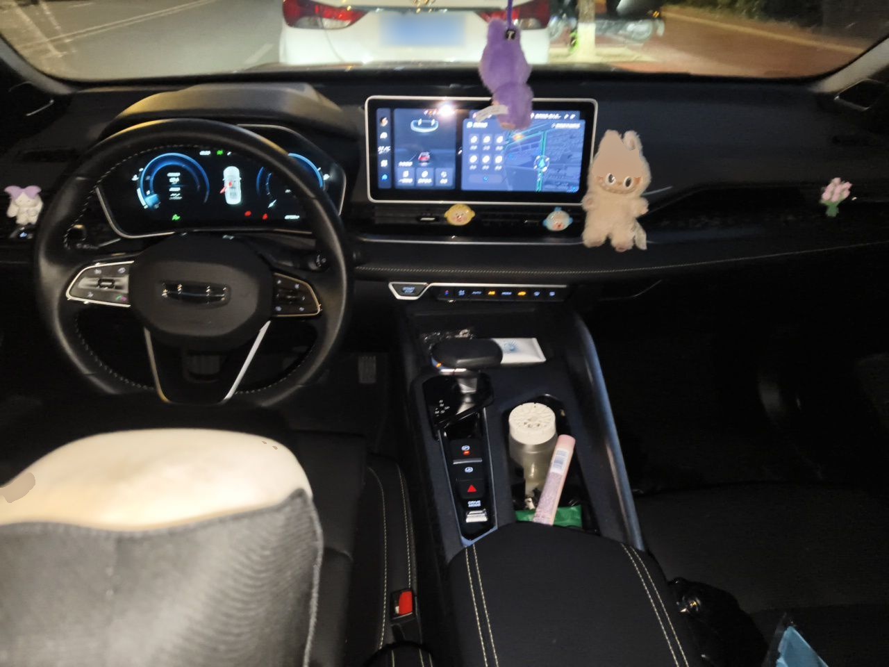 Geely Auto Preface 2023 1.5TD Kunlun Edition — снимка 9