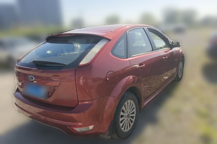 Used Ford Focus 2013 Hatchback Classic 1.8L Automatic Fashion Edition

