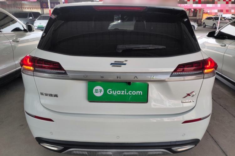 Used CHANGAN OSHAN X7 2020 1.5T Automatic Elite Edition
