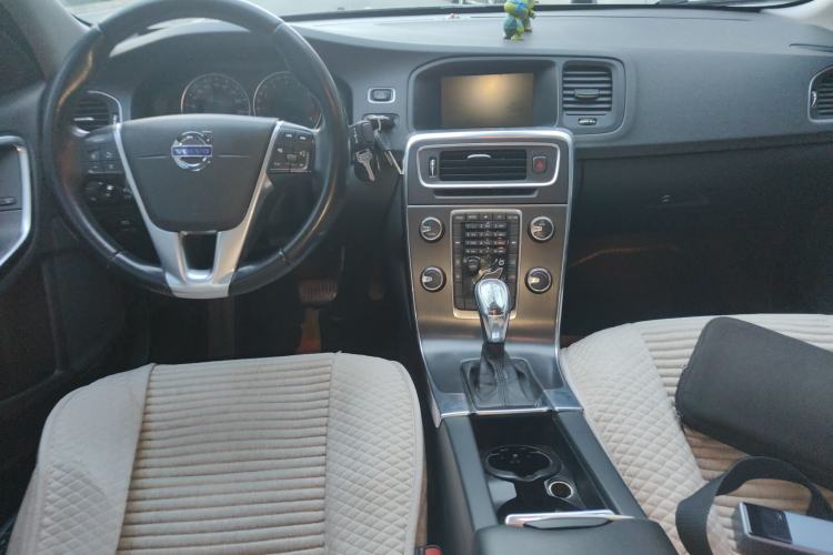 Used Volvo S60 2013 T5 Smart Edition
