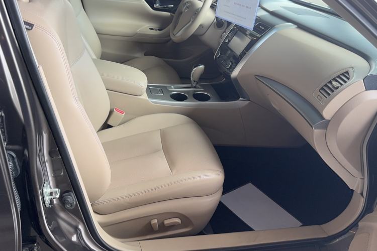 Used Nissan Teana 2016 2.0L XL Comfort Edition
