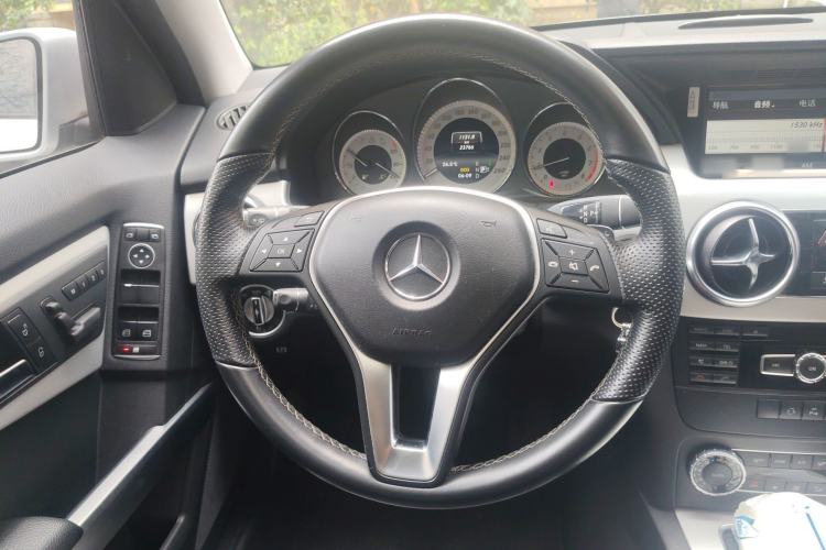 Used Mercedes-Benz GLK-Class 2014 GLK 260 4MATIC Dynamic Model
