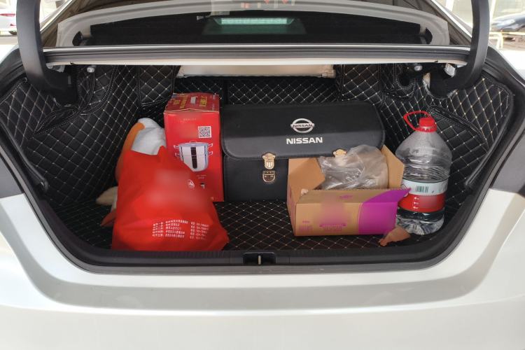 Used Toyota Camry 2023 2.5G Luxury Edition Trunk