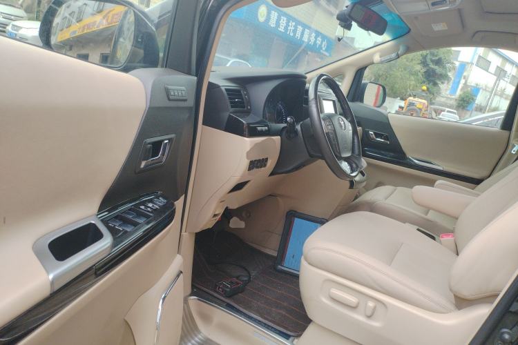 Used Toyota Alphard 2012 3.5L Luxury Edition