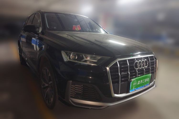 Used Audi Q7 2023 55 TFSI quattro S line Sport Edition Front Right 45 Deg