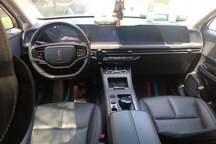 Used Lincoln Corsair 2023 2.0T Two-Wheel-Drive Luxury Edition
