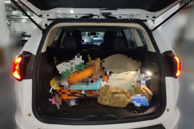 Used Ford Edge 2018 EcoBoost 245 Two-Wheel-Drive Platinum Edition 5 Seats Trunk