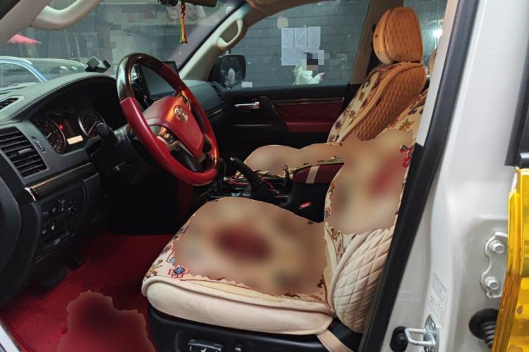 Used Toyota Land Cruiser 
