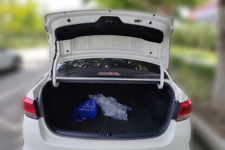 Used Kia K2 2017 Sedan 1.4L Automatic GLS Trunk