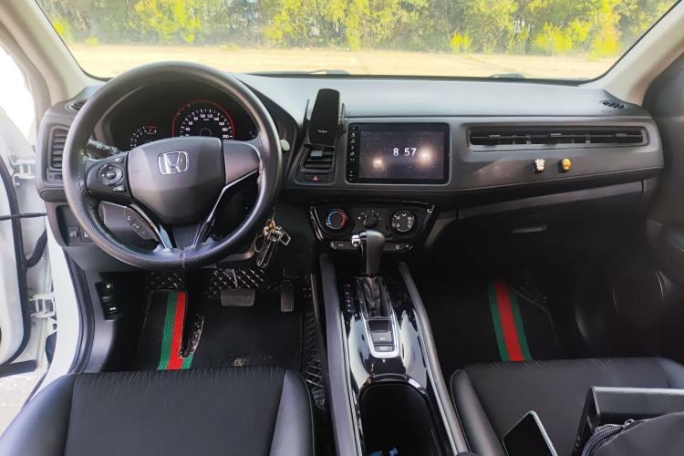 Used Honda Vezel 2020 1.5L CVT Pioneer Edition
