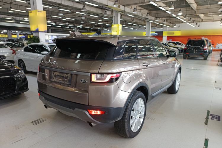 Used Land Rover Range Evoque 2017 2.0T SE Smart Glow Edition Rear Right 45 Deg