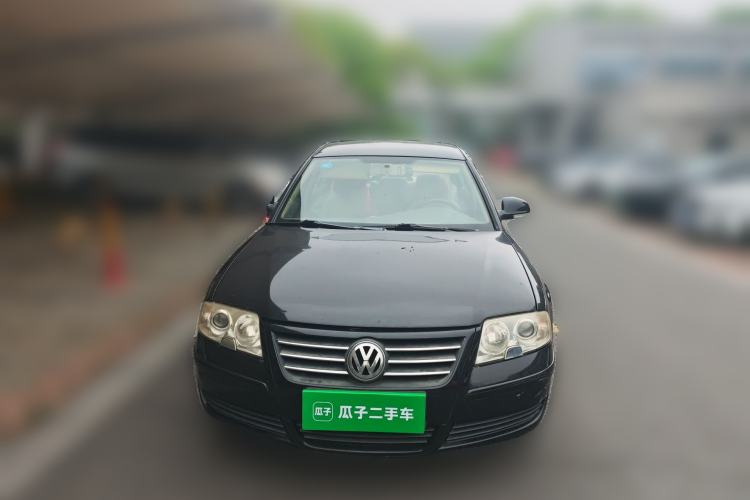 Used Volkswagen Passat 2007 2.0L Manual Standard Edition Front
