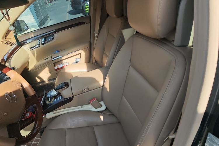 Used Mercedes-Benz S-Class 2010 S 300 L Luxury Model Left Front Seat