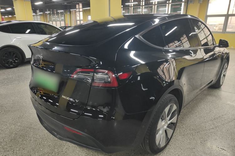 Used Tesla Model Y 2024 Long-Range All-Wheel-Drive Version Rear Right 45 Deg