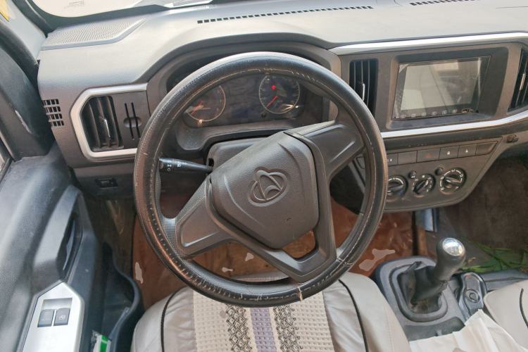Used CHANGAN KAICHENG Shenqi T30 2021 1.6L Luxury Model Double Cab 3.01-meter Standard Vehicle DAM16KR Steering Wheel