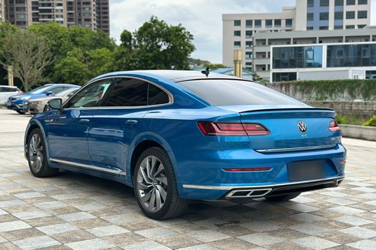 Used Volkswagen FAW-Volkswagen CC 2021 380TSI Striking Edition Exterior 2