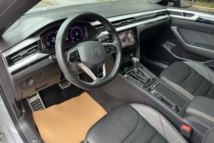 Used Volkswagen FAW-Volkswagen CC 2023 380TSI Striking Edition
