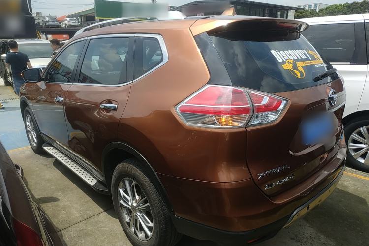 Used Nissan X-Trail 2016 2.5L CVT Sport Edition 4WD
