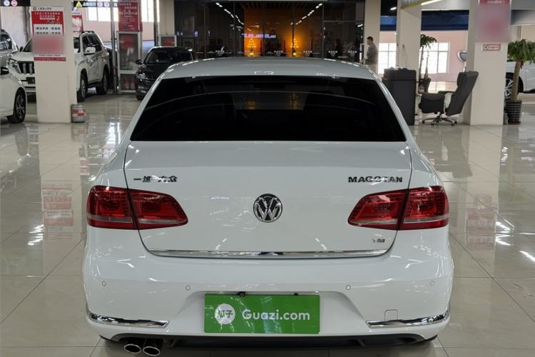 Used Volkswagen Magotan 2015 1.8TSI Advanced Model Exterior 4