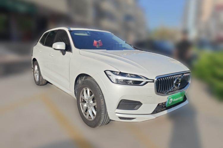 Used Volvo XC60 2019 T5 4x4 Smart Edition China V Standard