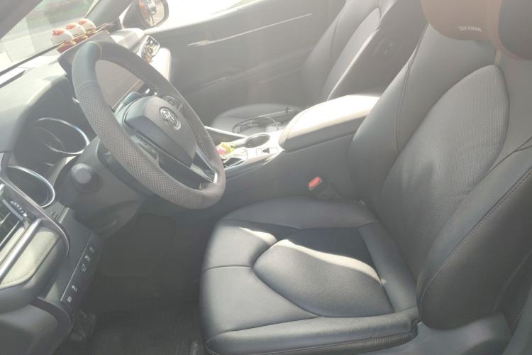 Used Toyota Camry 2021 2.0G Luxury Edition Left Front Seat