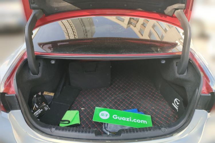 Used Mazda Atenza 2020 2.0L Blue Sky Luxury Edition
