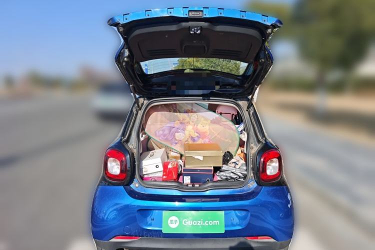 Used smart forfour 2016 1.0L 52 kW Dynamic Edition
