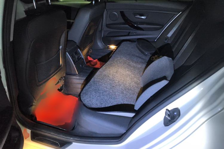 Used BMW 3 Series 2017 320Li Fashion Model Left Rear Seat