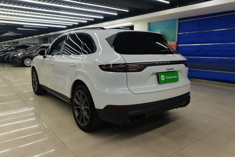 Used Porsche Cayenne 2023 Cayenne 3.0T Platinum Edition
