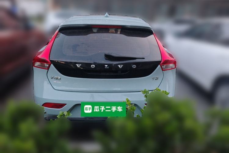 Used Volvo V40 2017 T3 Zhiyi Edition
