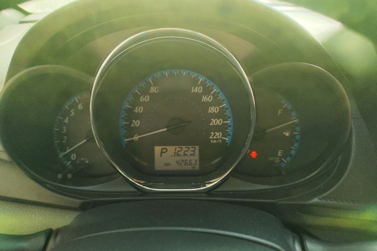 Used Toyota YARiS L Zhi Xuan 2016 Revised 1.5E CVT Charming Edition
