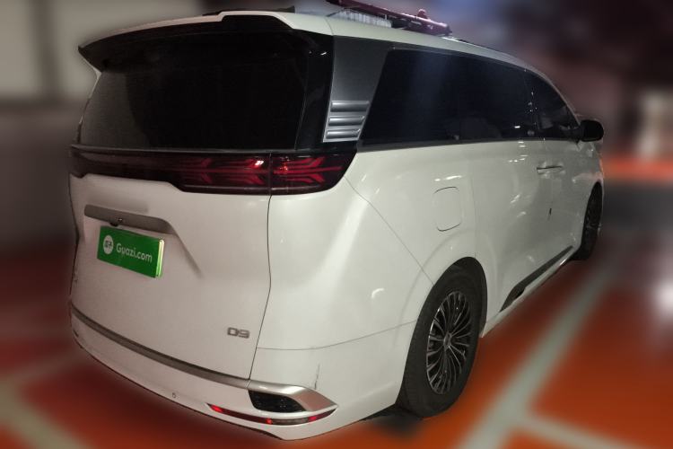 Used Denza D9 2023 DM-i 965 Luxury Model