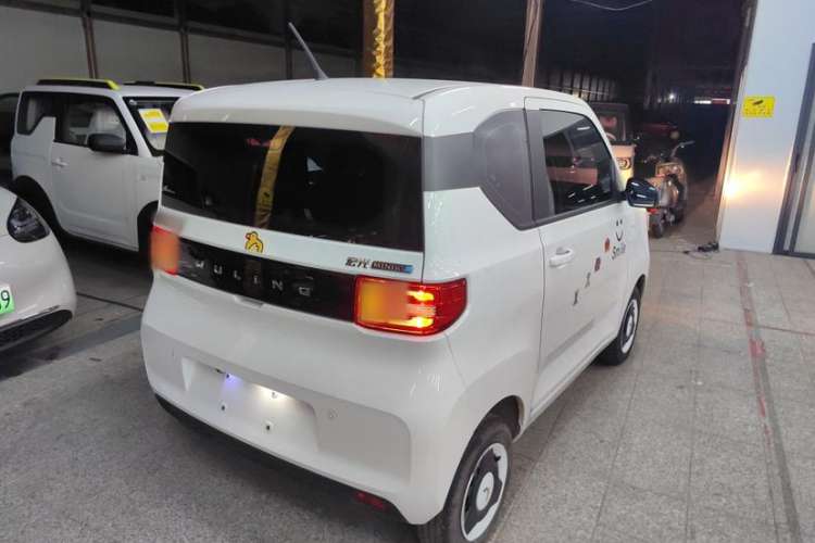 Used Wuling Hongguang MINIEV 2022 Zizai Version Lithium-NMC