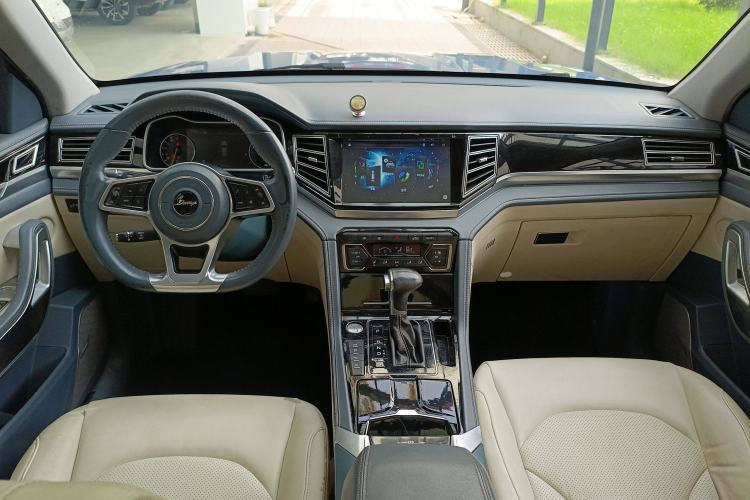 Used Zotye Domy X7 2017 Upgraded Edition 1.8T DCT Huashan Model