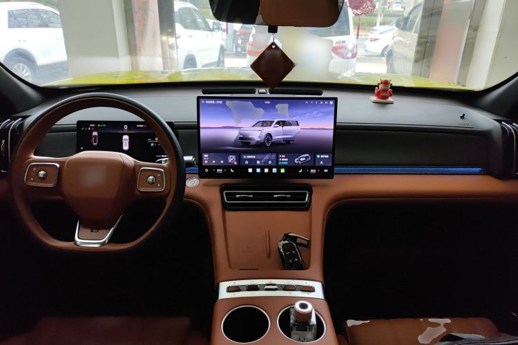 Used JETOUR Shanhai L7 Plus 2025 Model 220km Flagship 7-seater
